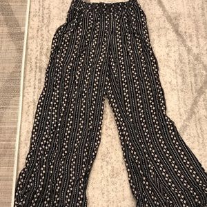 Printed wide leg pants